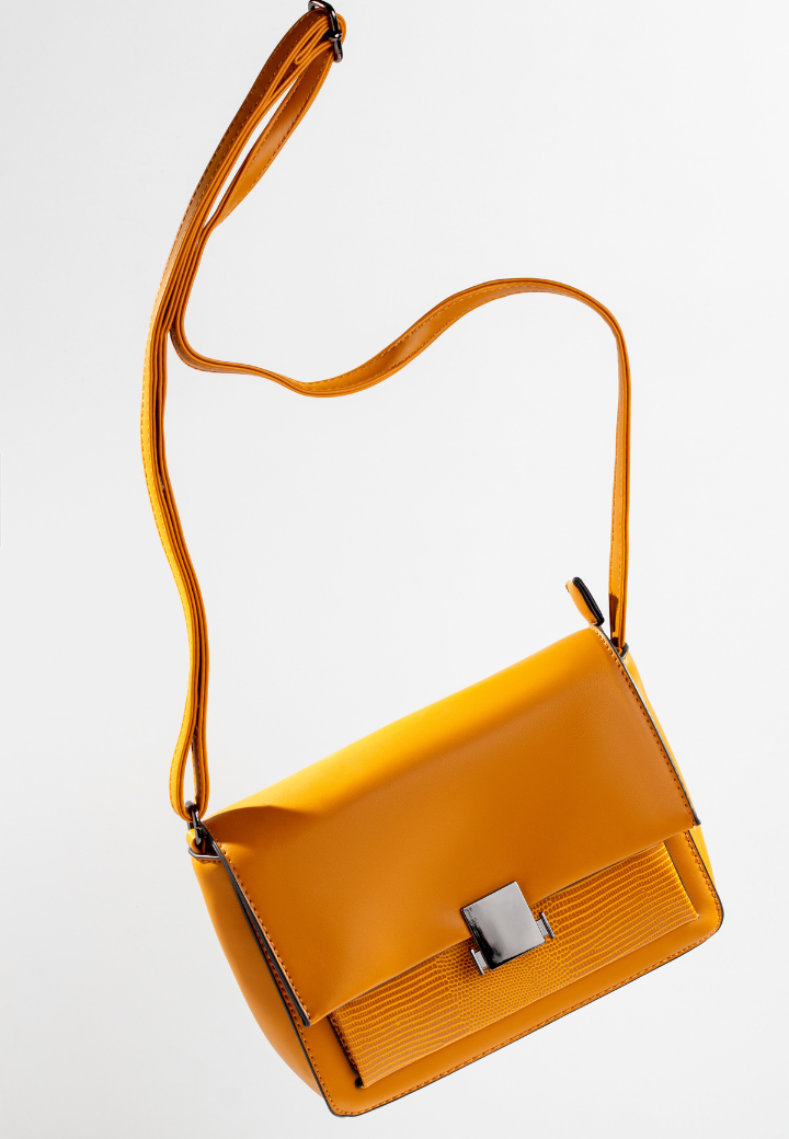 sapatos-e-bolsas-leoniesapatos-e-bolsas-leonie-2-5.png